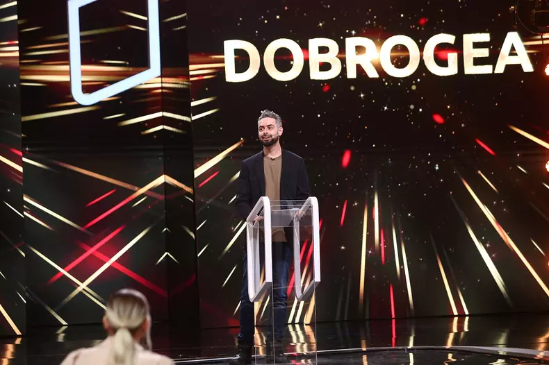 radu-bucalae-razi-cu-ROaST-de-sarbatoare-