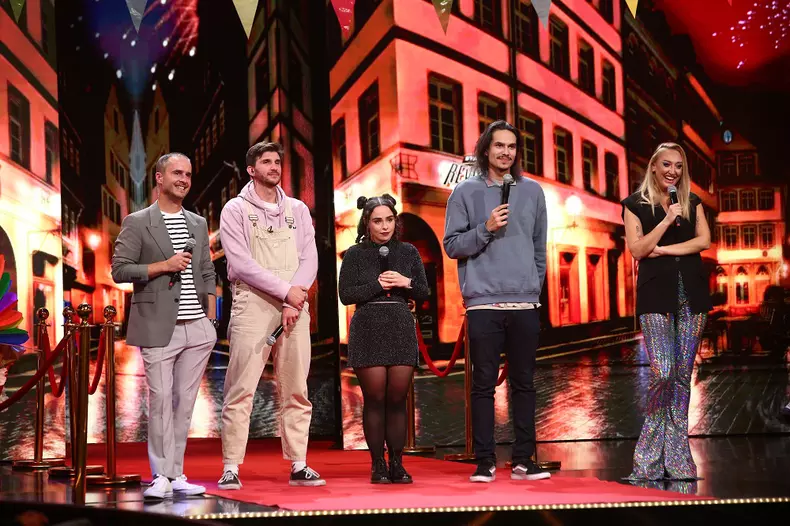 simon-tage_mariah_girouard_mirel-popinciuc_-SUR-sezon-2