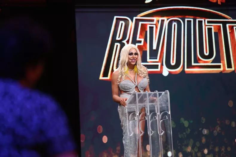 sonia-ferrari-auditii-stand-up-revolution-episod-07-sezon-2