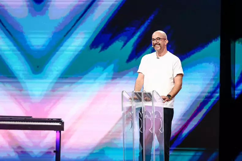 vlad-craioveanu-in-timpul-unor-auditii-SUR