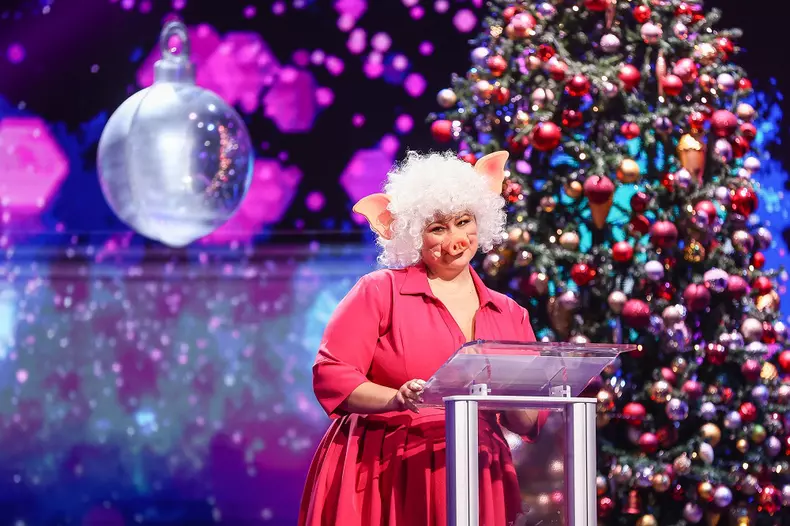 stefana-badiu-roast-gala-de-craciun-iumor-sezon-13-2022