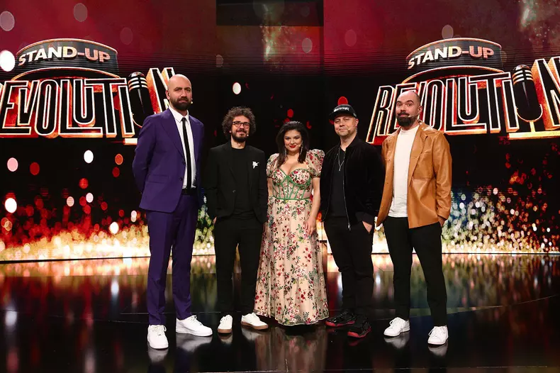 teo-vio-costel-maria-popovici-dan-badea-in-finala-sezonului-2-stand-up-revolution