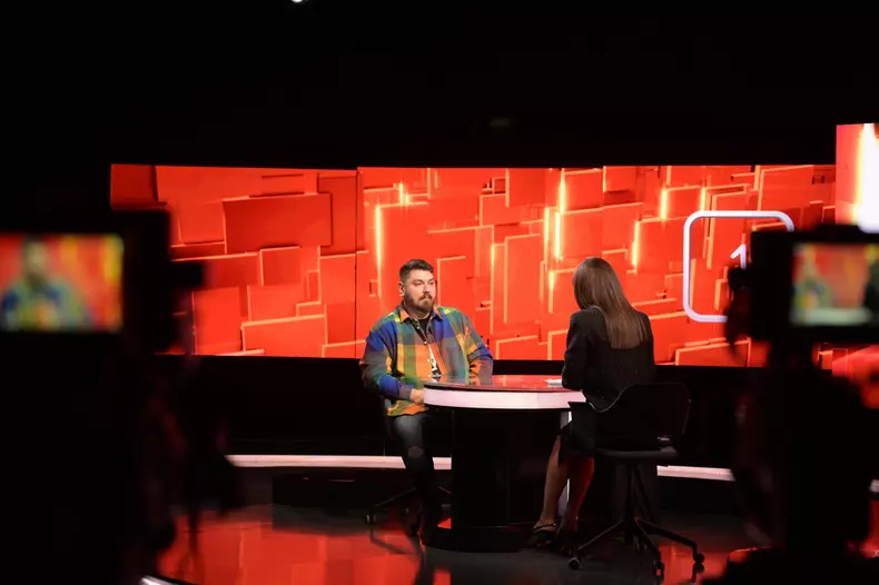 Micutzu, la „40 de întrebări cu Denise Rifai”