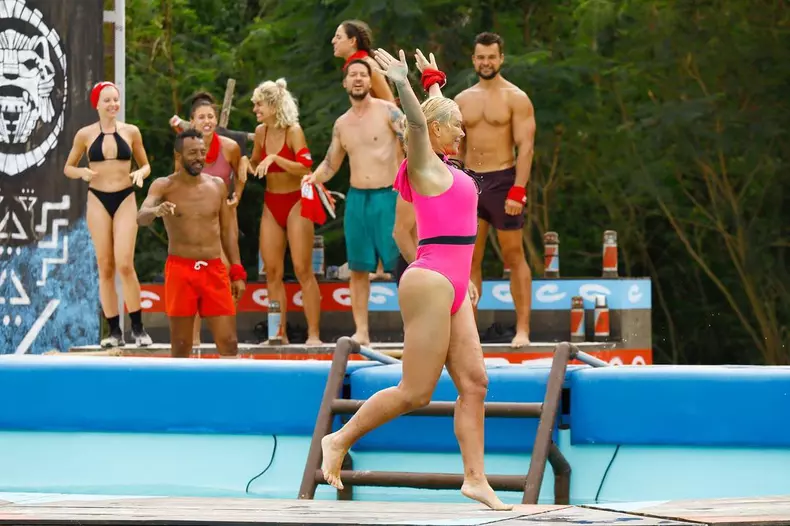 vica-blochina-a-dezvaluit-cum-se-epileaza-concurentele-de-la-survivor-romania-2023-5