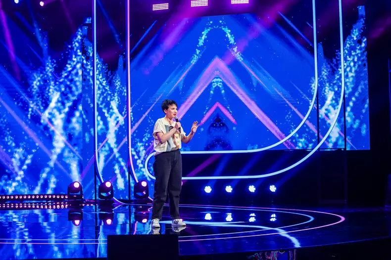 Cine e Ela Voineag, finalistă iUmor 2023, sezonul 14