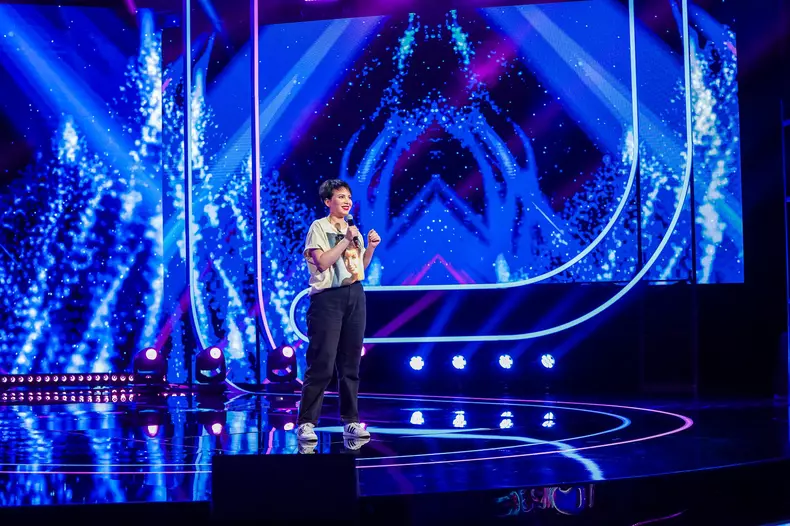 Cine e Ela Voineag, finalistă iUmor 2023, sezonul 14