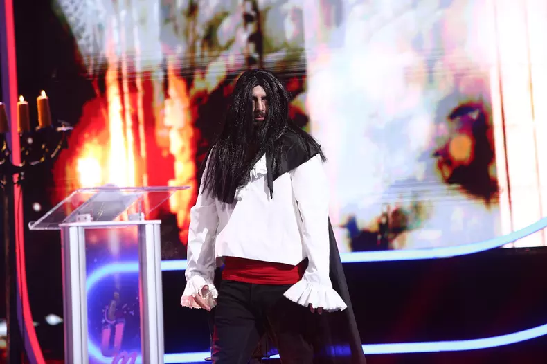 cosmin-natanticu-daca-as-fi-presedinte-contele-dracula-ep-04-iumor