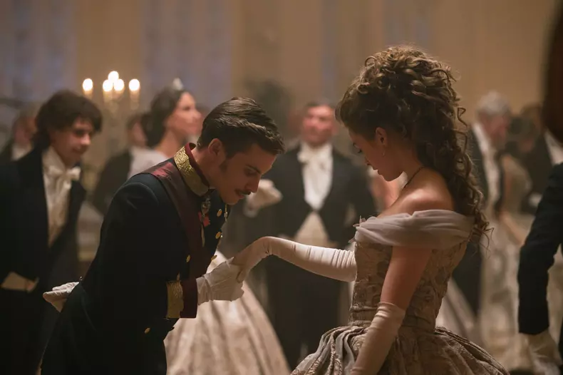 „Sisi”, serialul despre împărăteasa Elisabeta a Austriei, începe la Kanal D2. Când e premiera