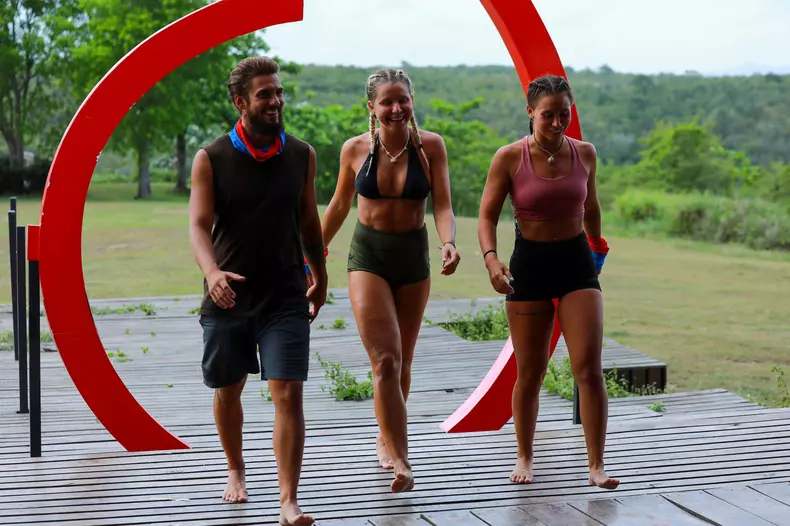 Andrei-Stefania-Carmen-recompensa-Comunicare