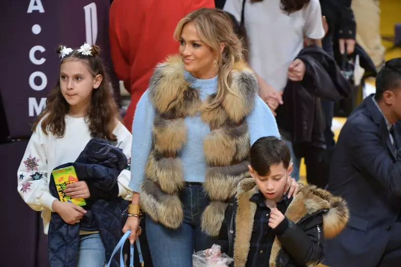 Alex Rodriguez and Jennifer Lopez head to the Lakers V Hornets game with their kids