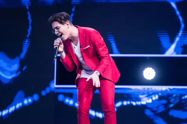 theodor-andrei-la-vocea-romaniei-junior-si-x-factor-2