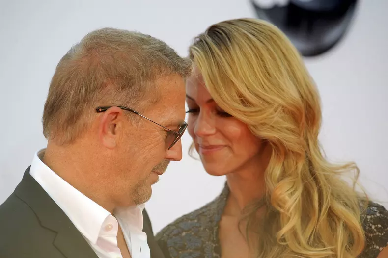 Divorțul lui Kevin Costner se lasă cu scandal. Actorul și nevasta cu 20 de ani mai tânără se ceartă acum la tribunal