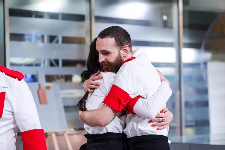 doi-concurenti-au-fost-eliminati-de-la-chefi-la-cutite-2023-4