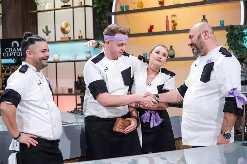 stefan-nistor-in-pericol-de-eliminare-de-la-chefi-la-cutite-2023.-gestul-surprinzator-facut-de-catalin-scatlatescu-4