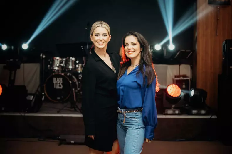 andra-marinescu-si-cristina-joia-1