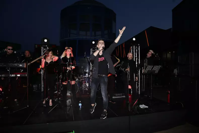 andrei leonte si play orchestra