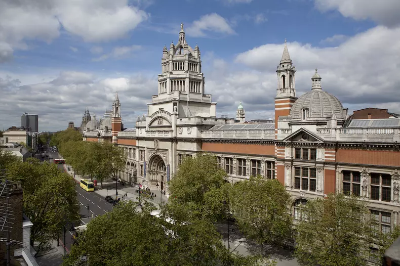 VA-exterior-c-Victoria-and-Albert-Museum-London-2