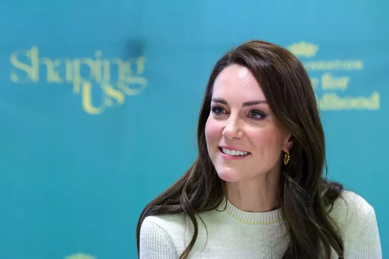 Kate Middleton, rugată să facă un selfie în Leeds