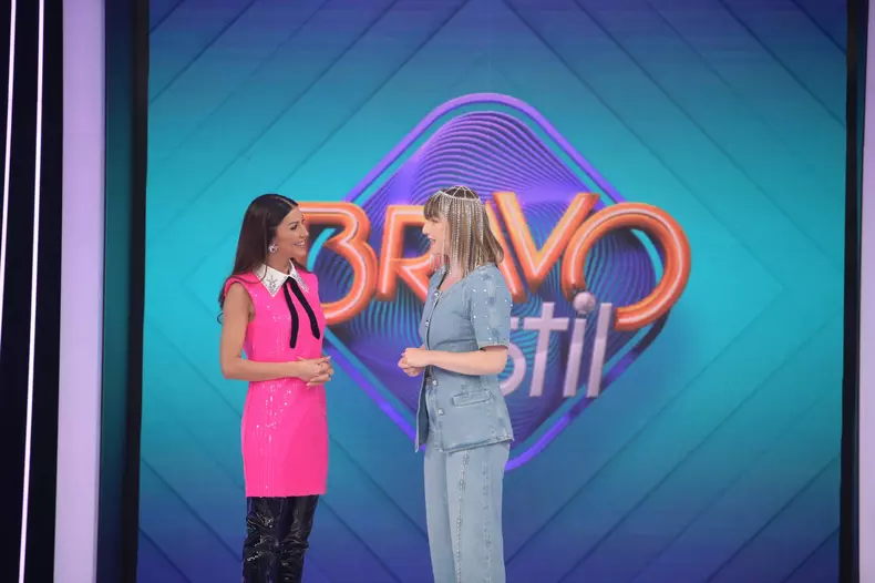 Alexandra Ungureanu la Bravo, ai stil!