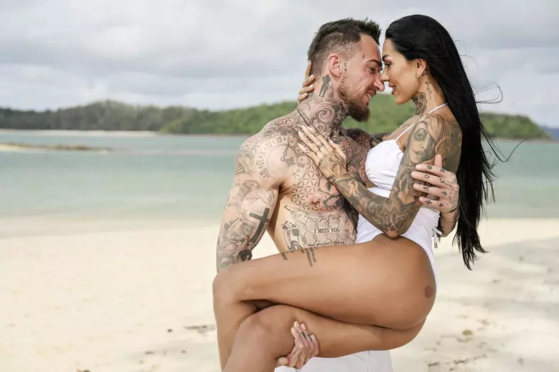 Bogdan Cîrlan si claudia florescu la insula iubirii
