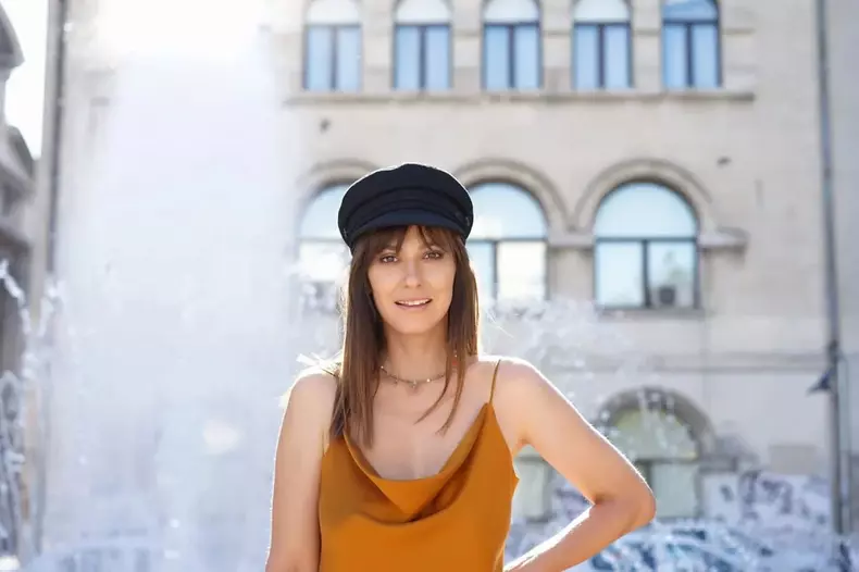 dana rogoz 976