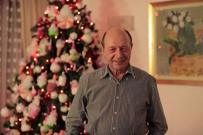 traian-basescu-2013