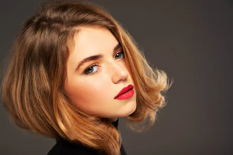 Closeup,Portrait,Of,An,Young,Adult,Girl,With,Medium,Length