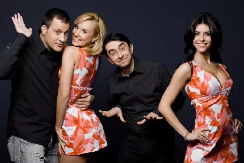 Șerban Huidu, Oana Ioniță, Mihai Găinușă și Delia Florea la „Cronica Cârcotașilor”