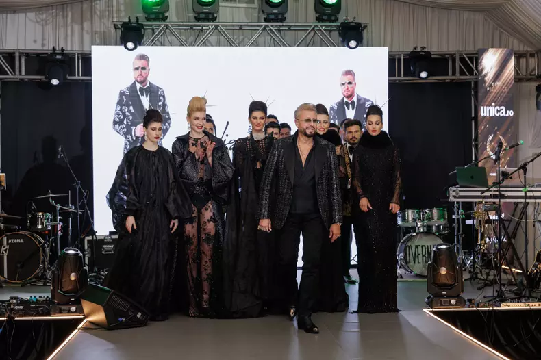 prezentare-de-moda-catalin-botezatu-premiile-unica-2024-18