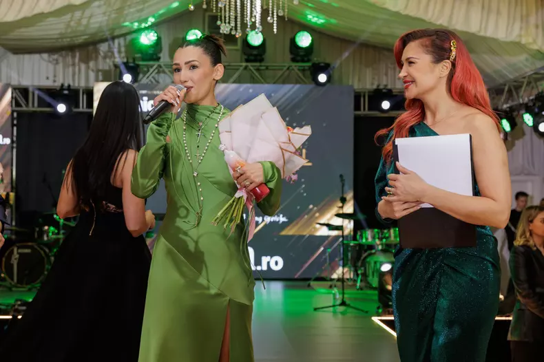 Alina Eremia a câștigat trofeul Best Personal Style la Premiile Unica.ro 2024