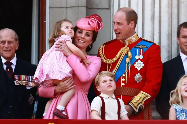 London, UK. 17th June, 2017. Kate (Catherine Middleton) Duchess of Cambridge, Princess Charlotte, Prince George, Prince William, Duke of Cambridge on the balcony of Buckingham Palace after the Trooping of the Colour 2017. Trooping the Colour marks the Que