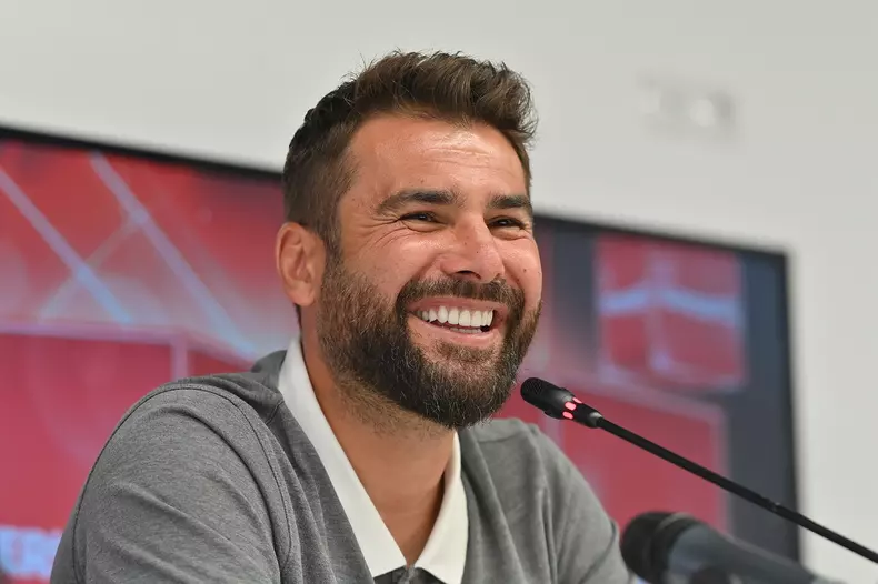 FOTBAL - RAPID - ADRIAN MUTU
