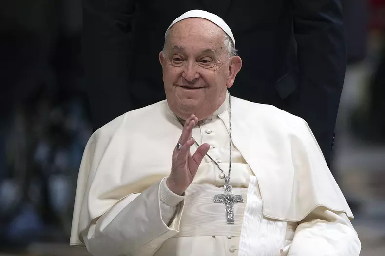 Pope at Jubilee Audience for the pilgrimage of the Sulmona-Valva dioceses