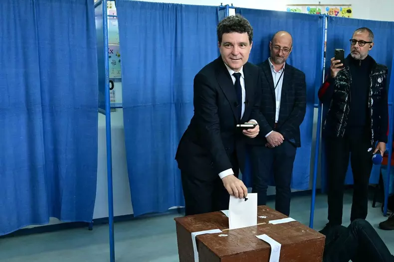 nicusor dan votare