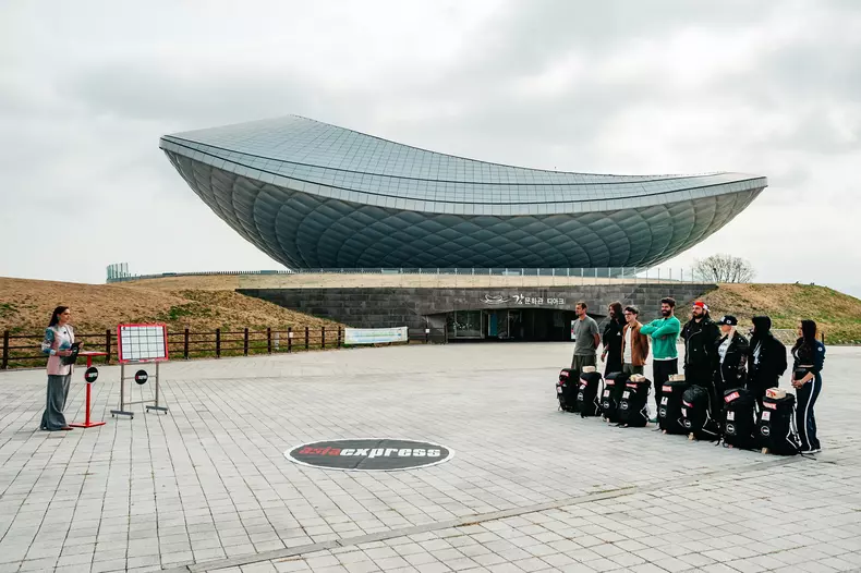 Asia Express difuzare 5 noiembrie_1