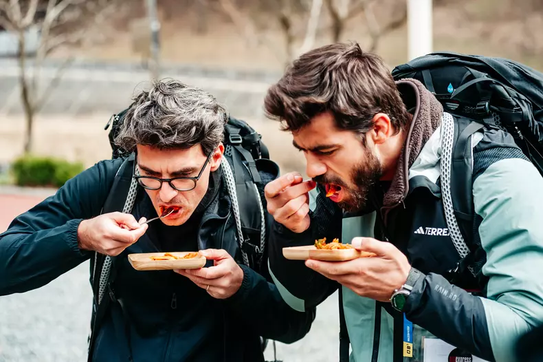 Asia Express difuzare 9 noiembrie_4