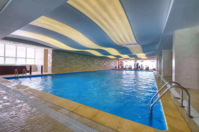piscina iaki