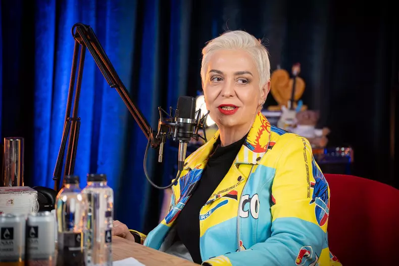 monica anghel in podcast