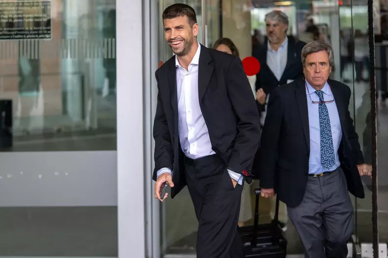 Shakira and Piqué are facing each other in court over a review of the visitation arrangements for their children