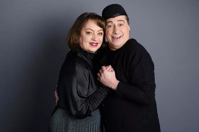 Cum-si-a-castigat-Romica-Tociu-primii-bani-5