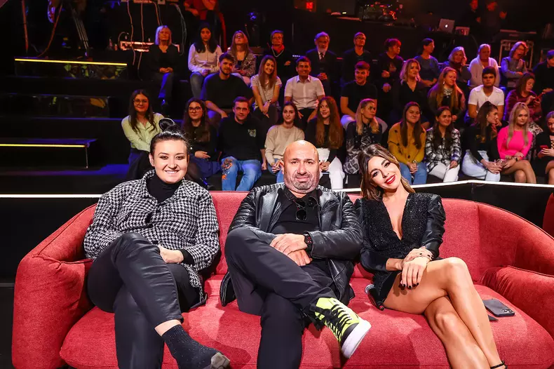 roxana-blenche-catalin-scarlatescu-natalia-mateut-razi-cu-rost-ziua-antenei-