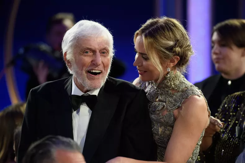 La 97 de ani, Dick Van Dyke a făcut accident cu mașina. Ce i-a cerut poliția actorului din „Mary Poppins”