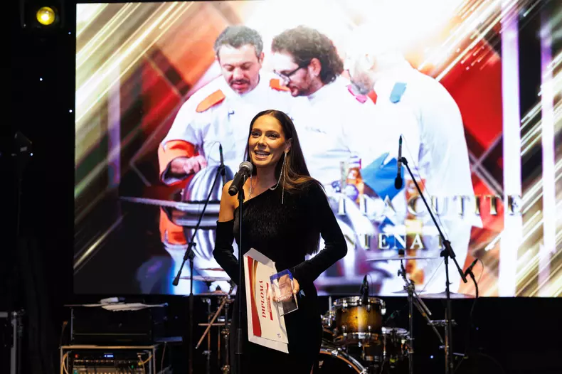 Irina Fodor, la Premiile TVmania 2023 (2)