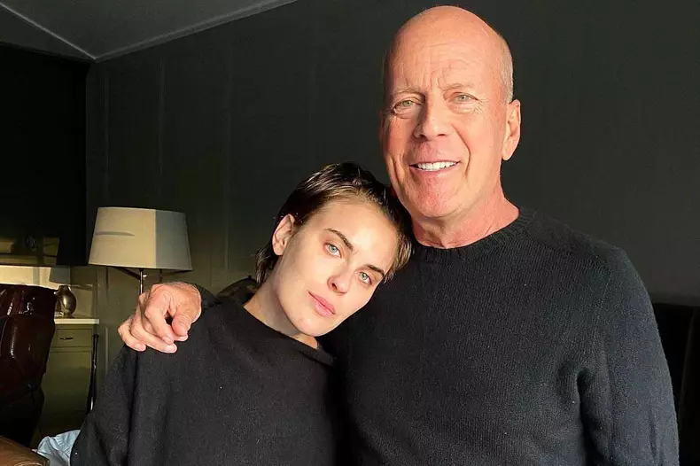 tallulah-willis-bruce-willis-110823-7cd355f8ec314725a901d600a13af302