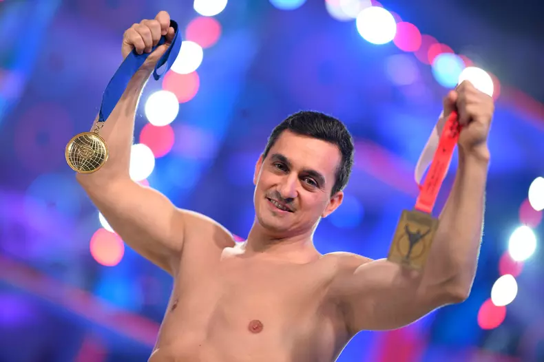 Marian_Dragulescu_Splash_Vedete_la_apa_3