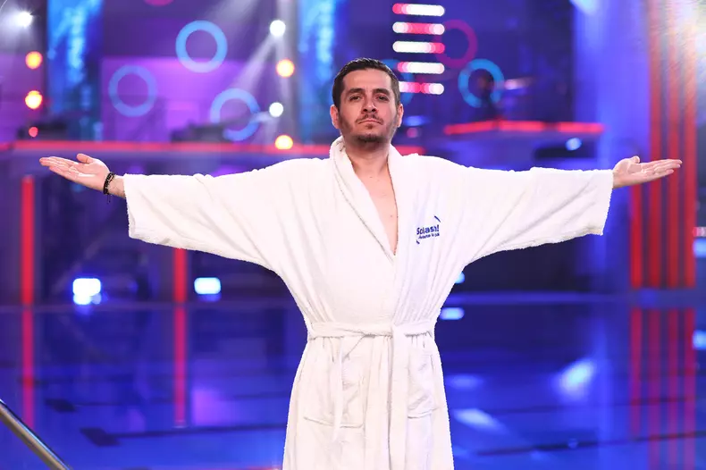 George_Tănase_Splash_Vedete_la_Apa_1