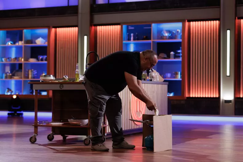 Florin Nistor, accident la MasterChef România - 23 septembrie 2024  (9)