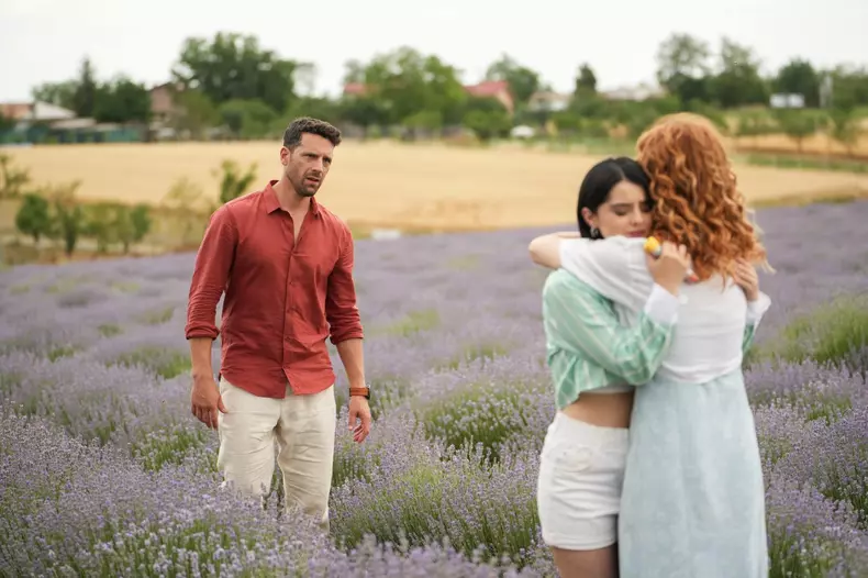 Iubire cu parfum de lavanda_14 nov_4