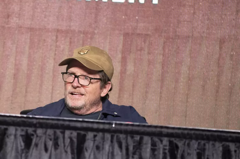 Michael-J.-Fox-revine-pe-micile-ecrane