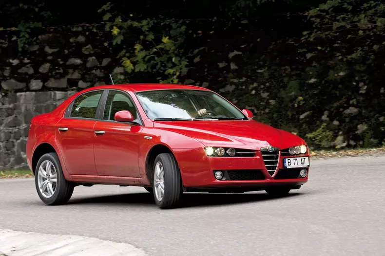 Alfa 159 1.8 TBi – Pumn de catifea